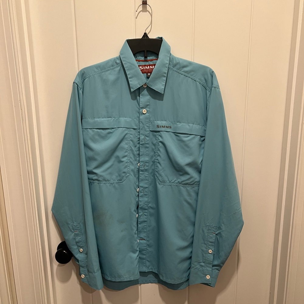 Simms mens fishing shirt, size M